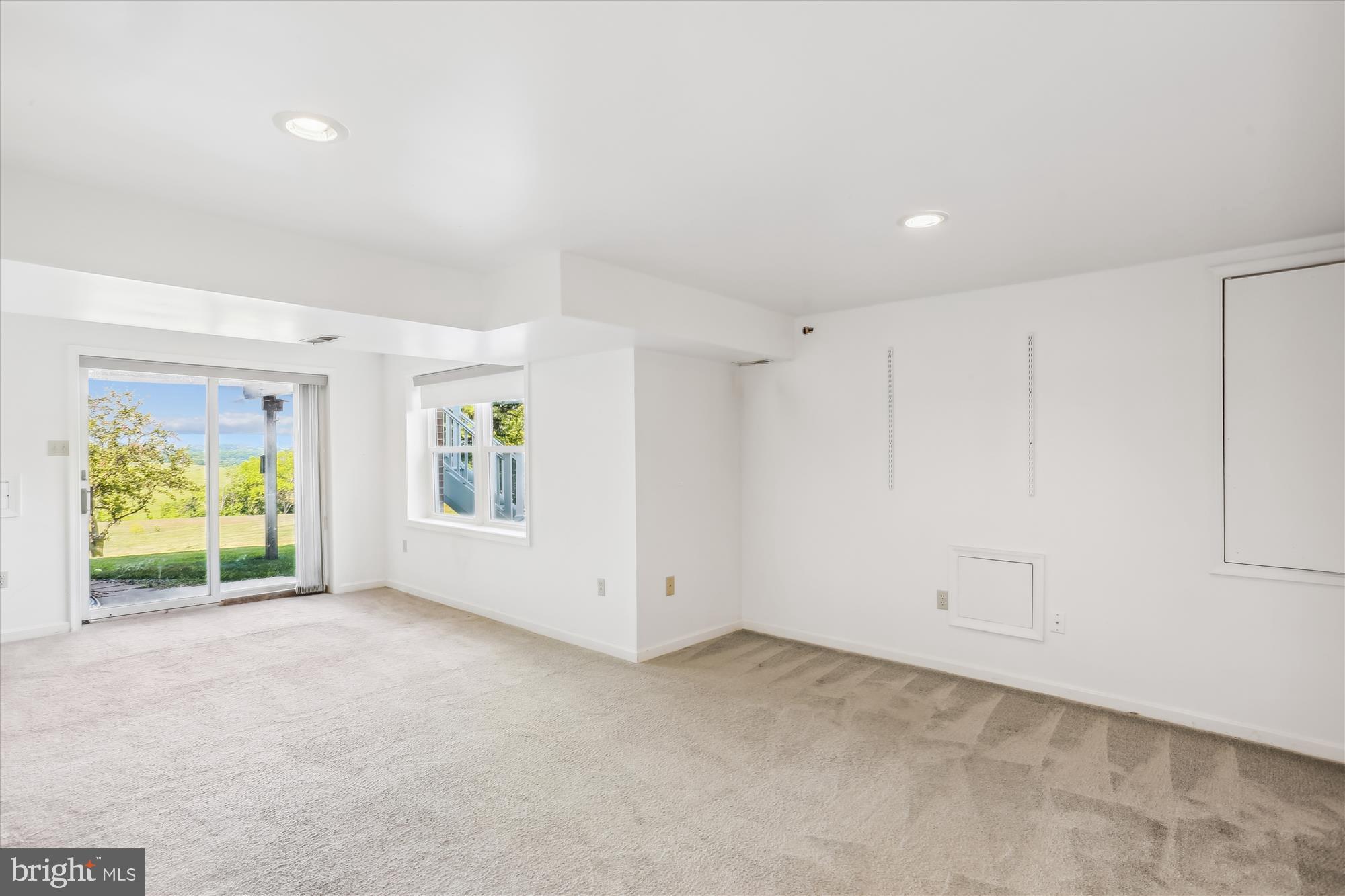 4652 Newington Road Jefferson, MD 21755 - Photo 40 of 61 Gallery Image 40