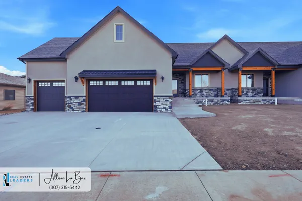 $664,900 | 1651 Pinyon Parkway, Casper, WY 82609