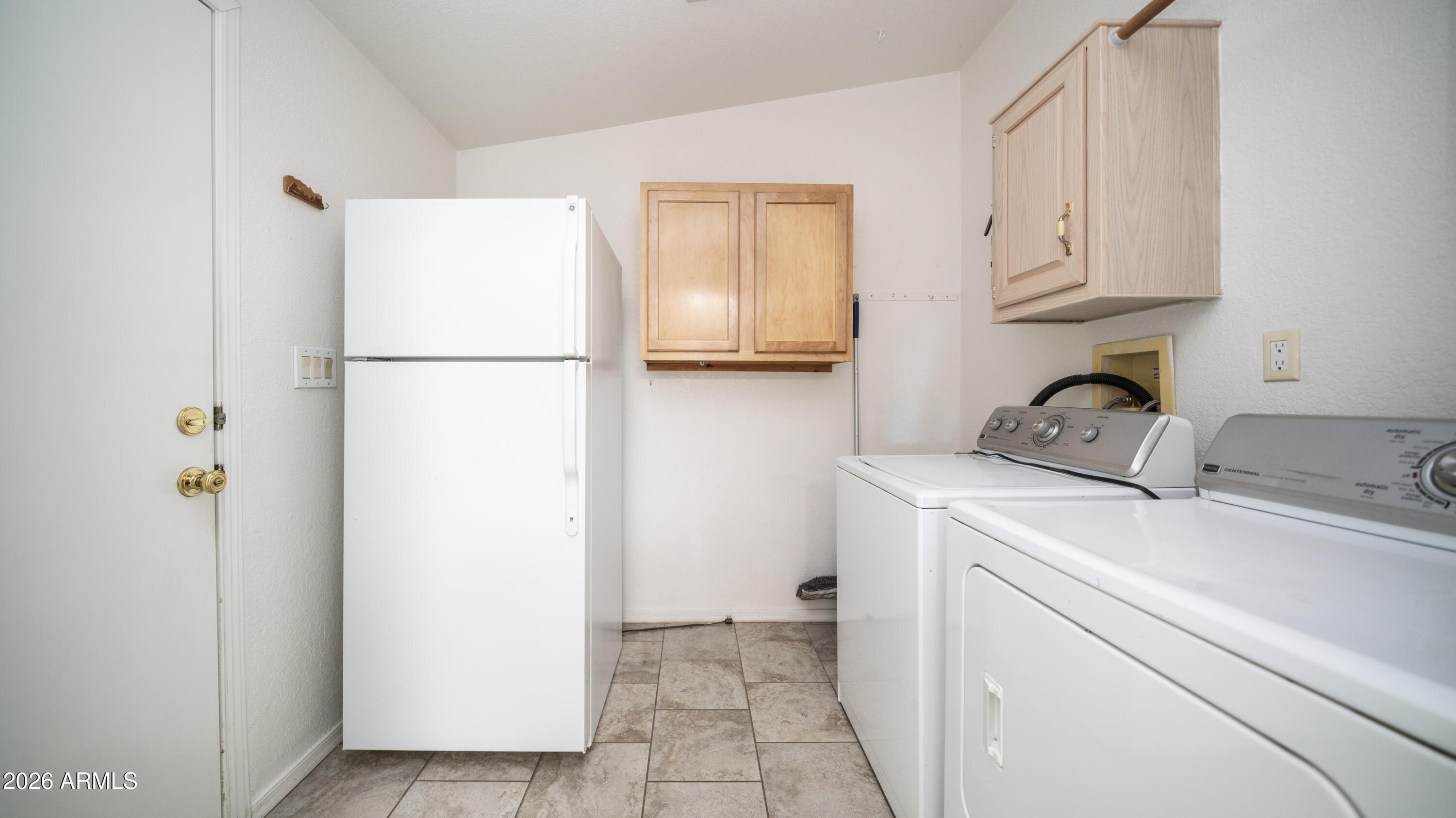 3355 South Cortez Road, Unit 37 Apache Junction, AZ 85119 - Photo 33 of 42 3355 S Cortez Road Lot 37-28