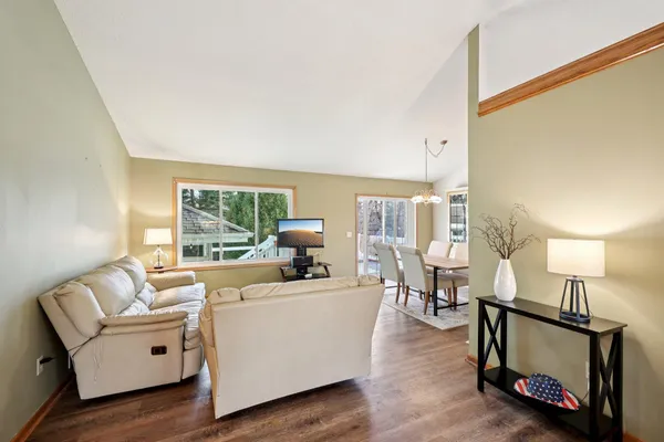 $399,900 | 212 Greenbriar Lane, Buffalo, MN 55313