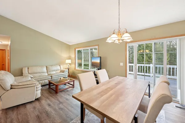 $399,900 | 212 Greenbriar Lane, Buffalo, MN 55313