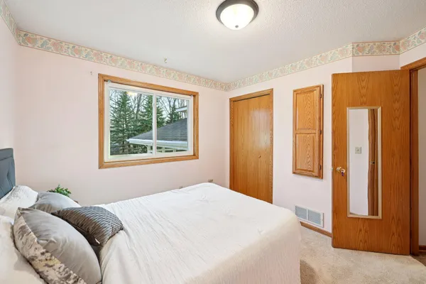 $399,900 | 212 Greenbriar Lane, Buffalo, MN 55313