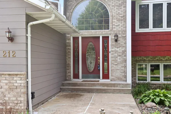 $399,900 | 212 Greenbriar Lane, Buffalo, MN 55313