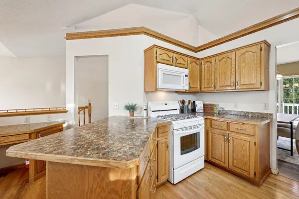 $399,900 | 212 Greenbriar Lane, Buffalo, MN 55313