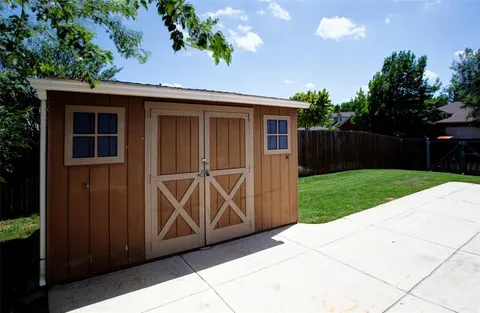 $289,000 | 5617 Wiltshire Drive, Fort Worth, TX 76135