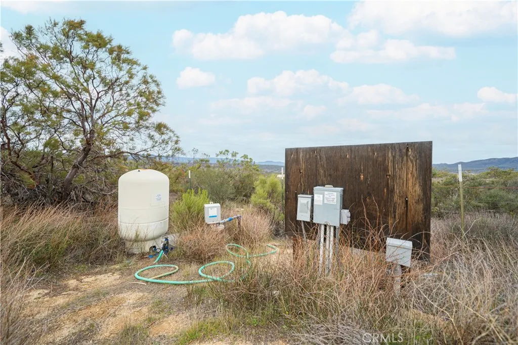 4 Haupert Road Anza, CA 92539 - Photo 7 of 18 Well and Pump