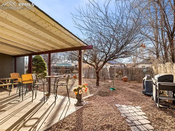 $239,900 | 1107 Jackson Street, Pueblo, CO 81004