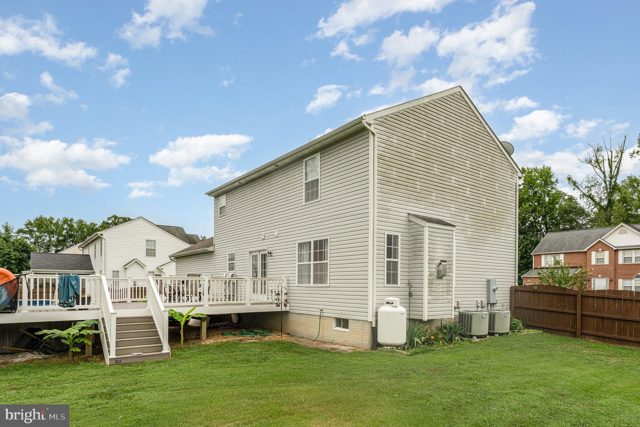 6139 Schooner Circle King George, VA 22485 - Photo 25 of 29 a front view of house with yard