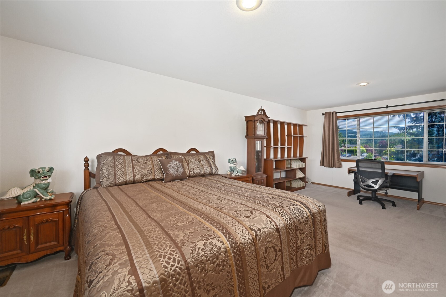 1529 Ilwaco Avenue Northeast Renton, WA 98059 - Photo 21 of 40