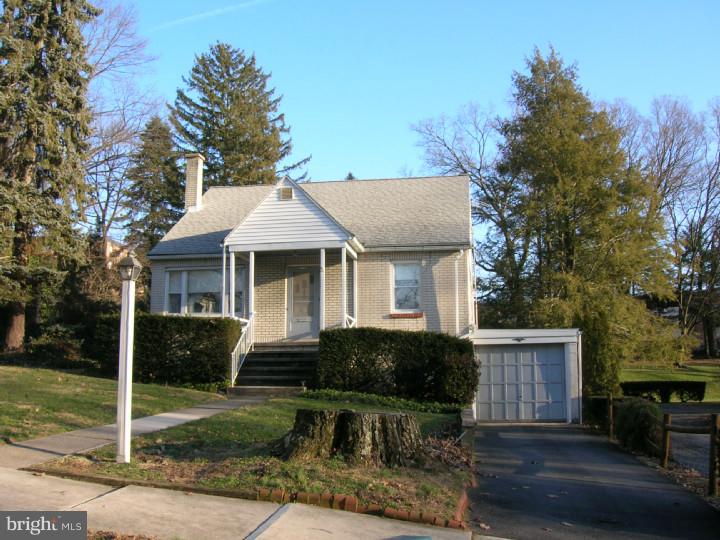 1504 Farr Road Reading, PA 19607 - Photo 2 of 6 Gallery Image 2