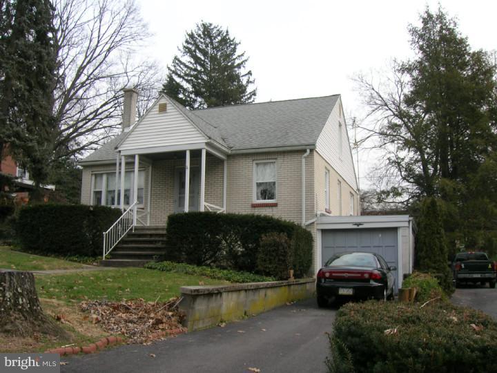 1504 Farr Road Reading, PA 19607 - Photo 3 of 6 Gallery Image 3