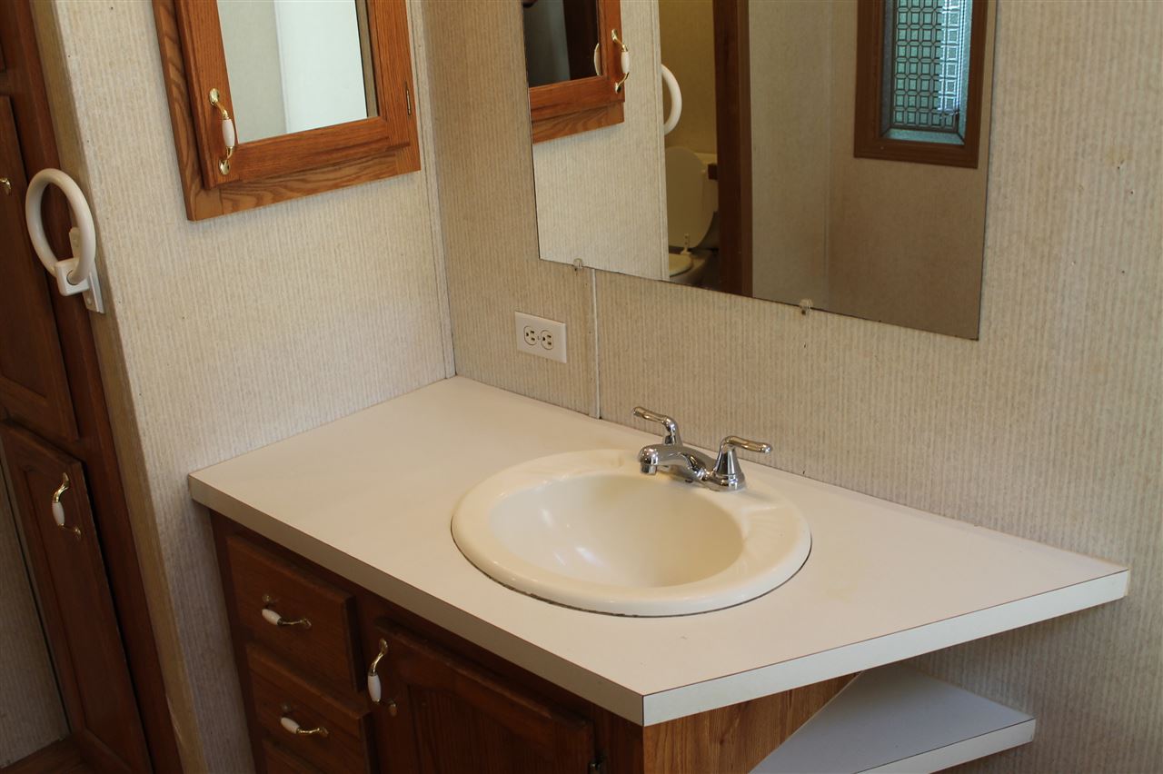 631 South R, Unit 458 Bedford, IN 47421 - Photo 5 of 7 Gallery Image 5