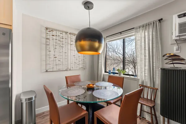 $225,000 | 1400 Dakota Avenue South, Unit 210, St. Louis Park, MN 55416