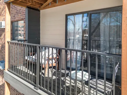 $225,000 | 1400 Dakota Avenue South, Unit 210, St. Louis Park, MN 55416