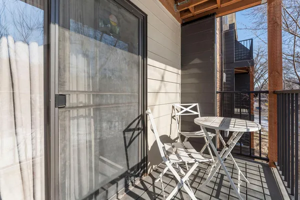 $225,000 | 1400 Dakota Avenue South, Unit 210, St. Louis Park, MN 55416