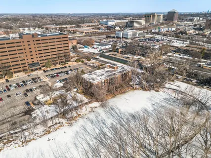 $225,000 | 1400 Dakota Avenue South, Unit 210, St. Louis Park, MN 55416