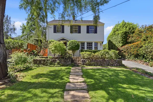 $2,000,000 | 30 Walnut Avenue, Mill Valley, CA 94941