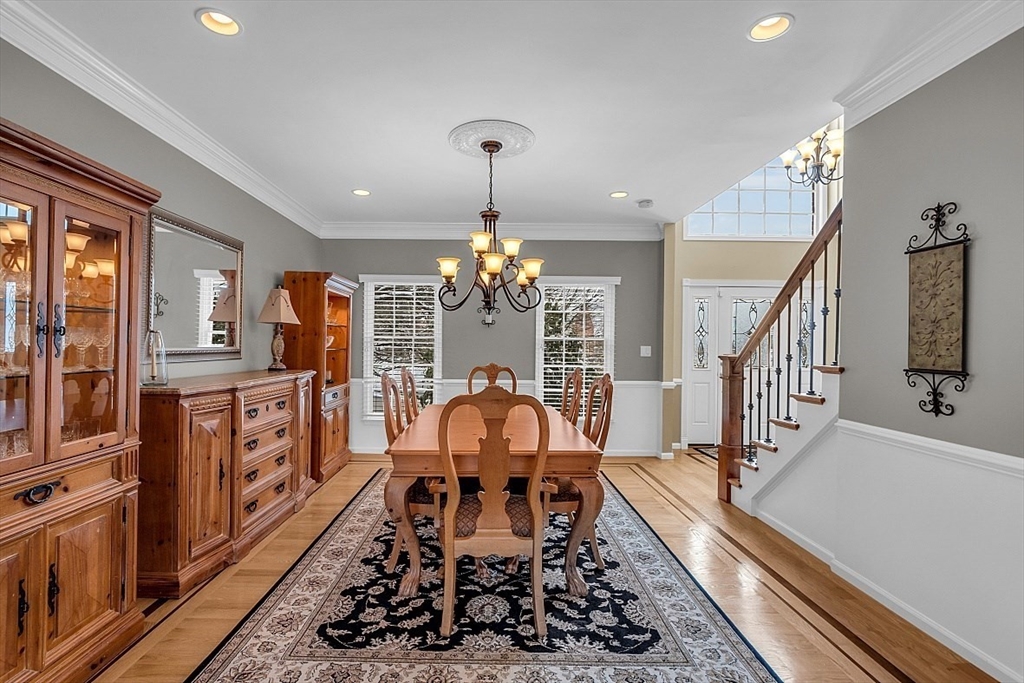 9 Faulkner Road Shrewsbury, MA 01545 - Photo 4 of 42 Gallery Image 4