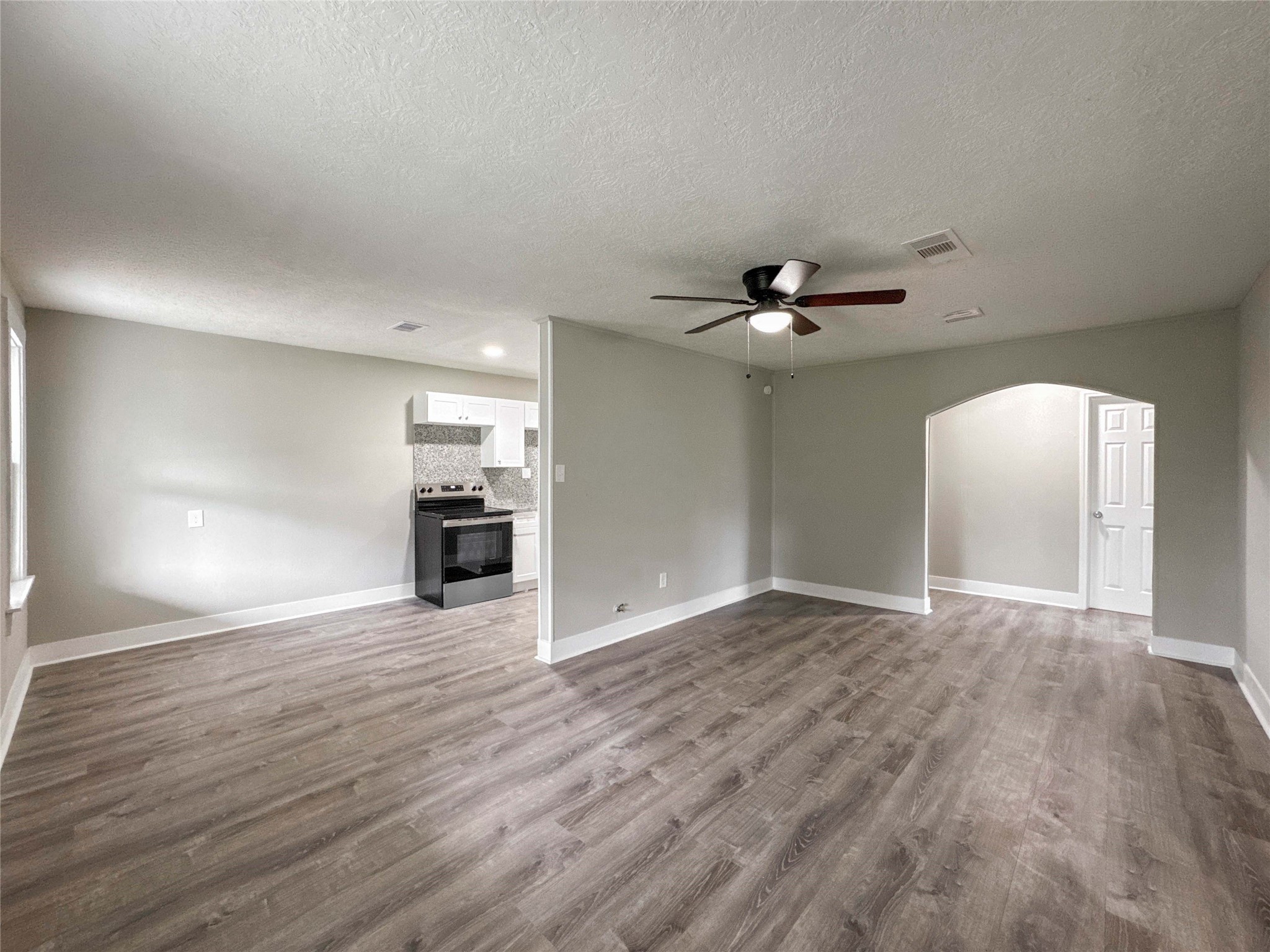 121 Lake Road La Marque, TX 77568 - Photo 46 of 47 Gallery Image 46
