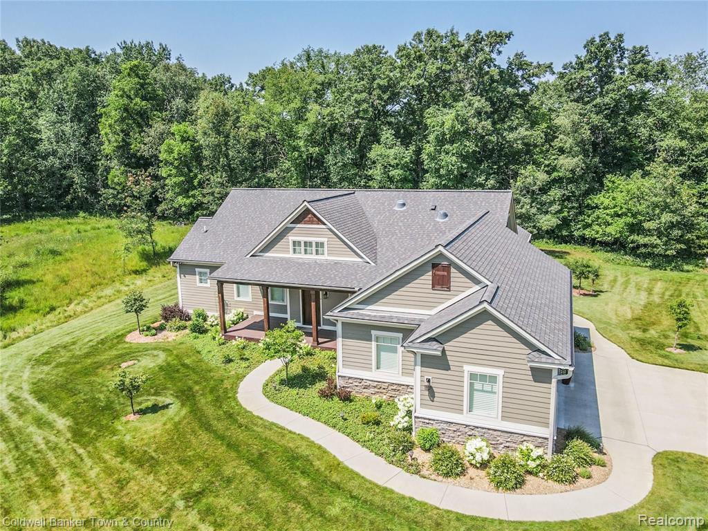 6434 Cohoctah Road Fenton, MI 48430 - Photo 3 of 69