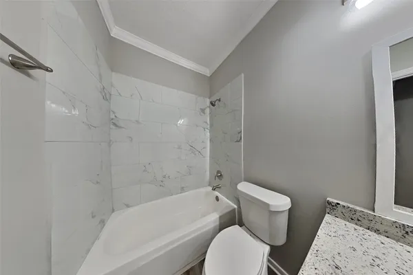 $2,100 | 6114 Berkshire Park Drive, Houston, TX 77084