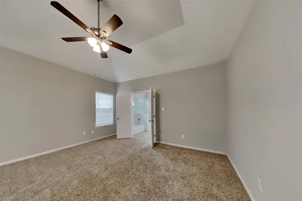 $2,100 | 6114 Berkshire Park Drive, Houston, TX 77084