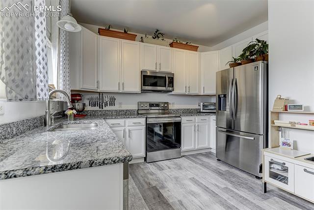 7784 Coffee Road Peyton, CO 80831 - Photo 10 of 41