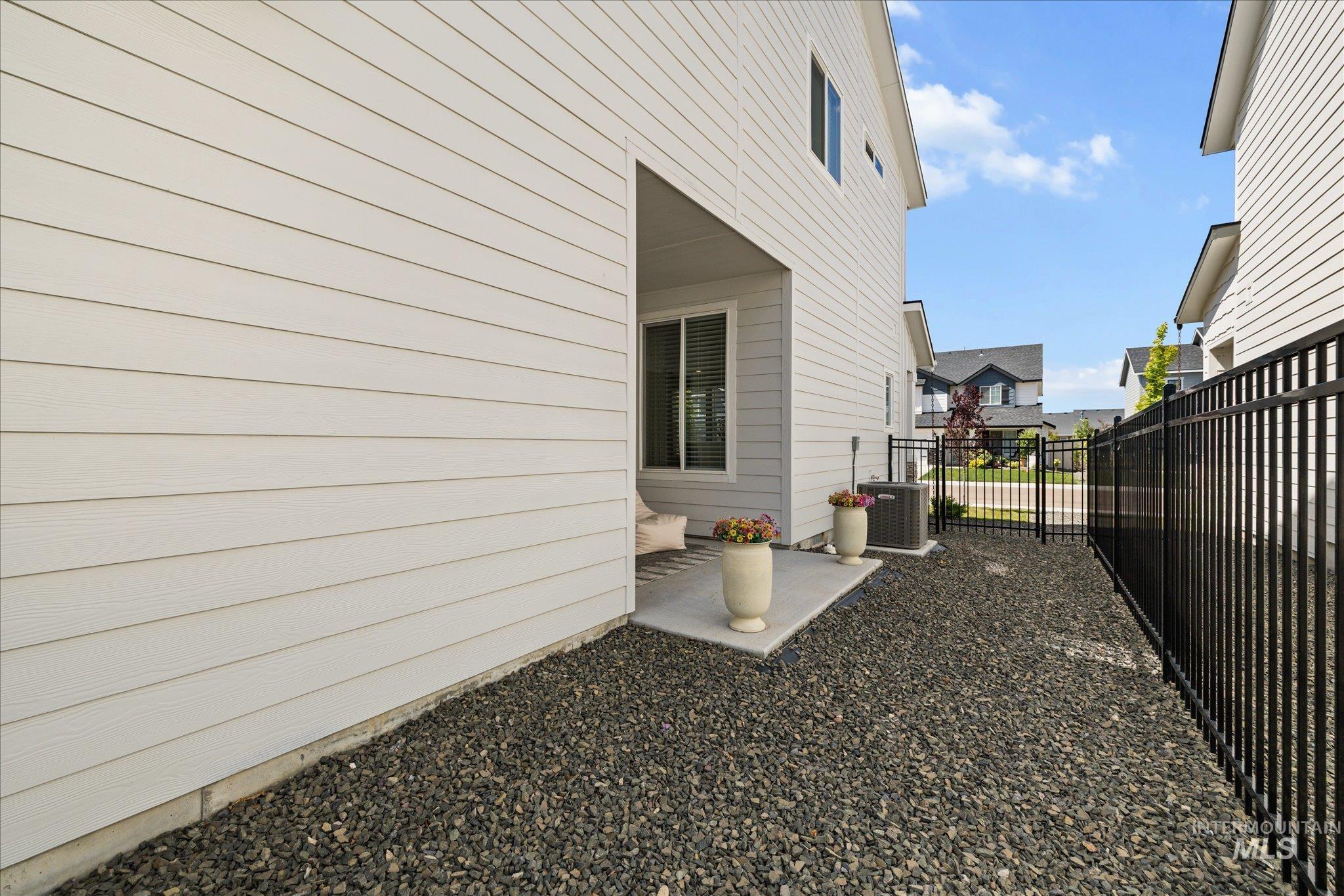 5127 West Avilla Drive Meridian, ID 83646 - Photo 35 of 38