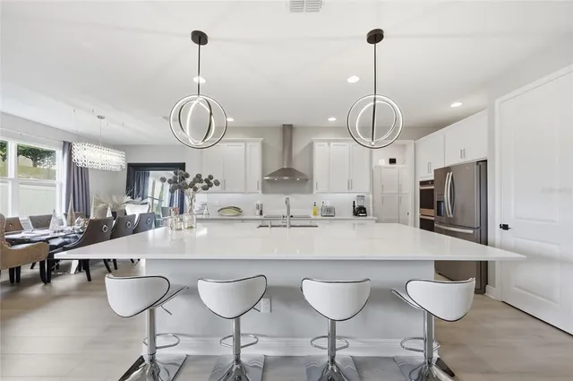 $900,000 | 5074 Breezy Acres Street, Winter Garden, FL 34787