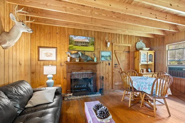 $1,100,000 | 837 Northeast Raspberry Way, Pinetta, FL 32350