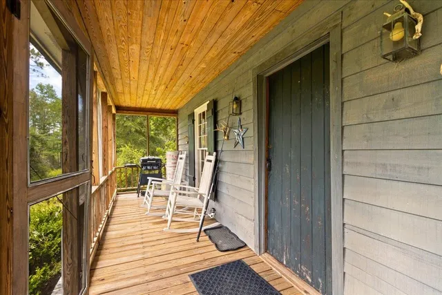 $1,100,000 | 837 Northeast Raspberry Way, Pinetta, FL 32350