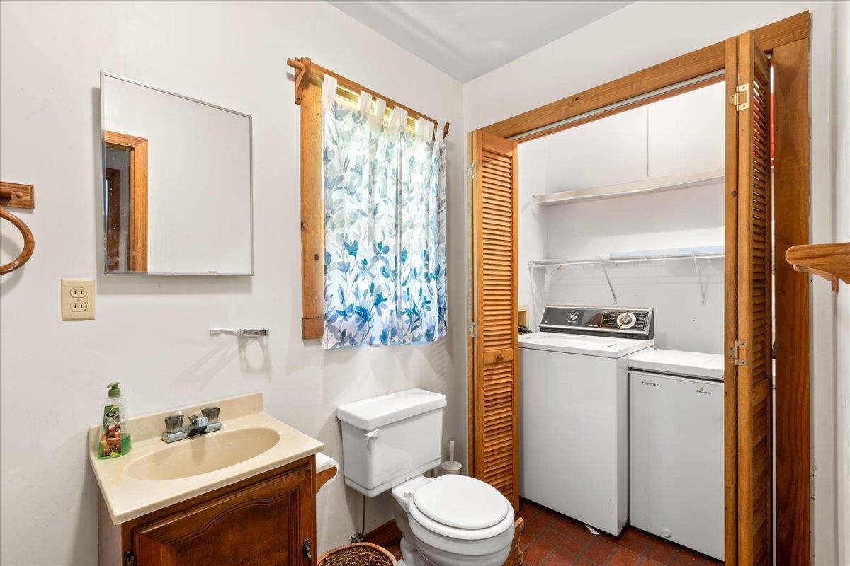 837 Northeast Raspberry Way Pinetta, FL 32350 - Photo 8 of 45