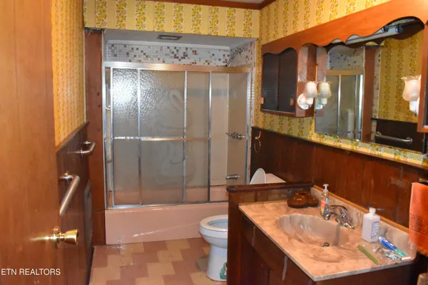 $159,900 | 405 South 37th Street, Middlesboro, KY 40965