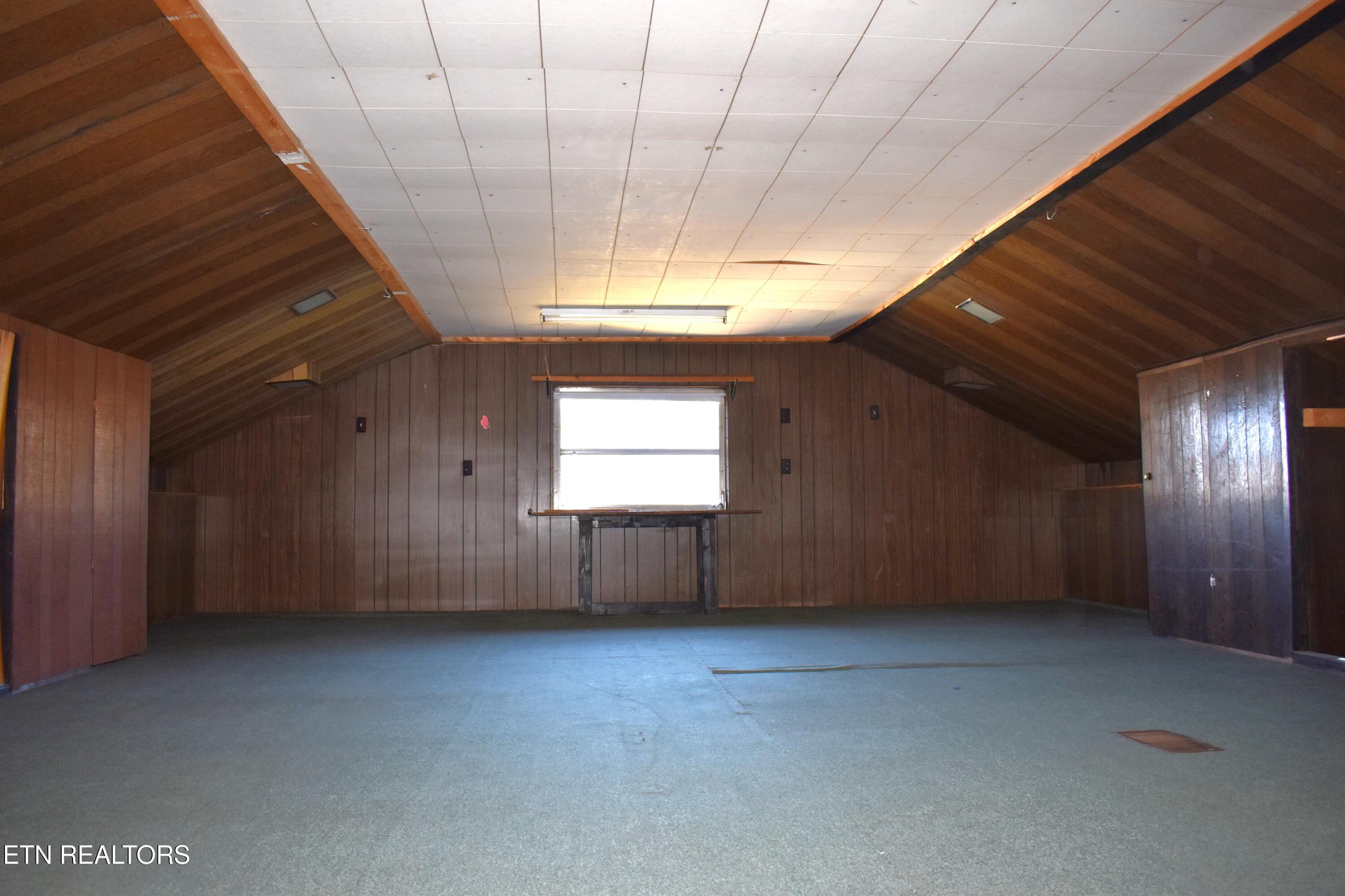 405 South 37th Street Middlesboro, KY 40965 - Photo 17 of 17 DSC_0017