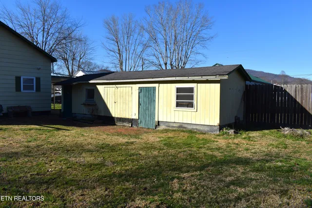 $159,900 | 405 South 37th Street, Middlesboro, KY 40965