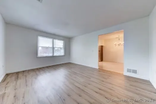 $1,600 | 54 Oak Street, Unit 26, Middletown, CT 06457