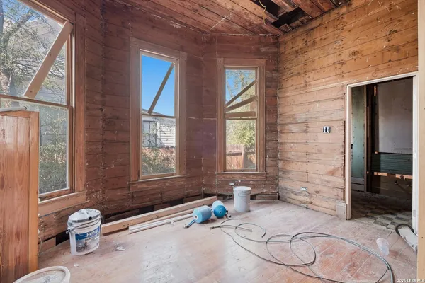 $360,000 | 611 Mason Street, San Antonio, TX 78208
