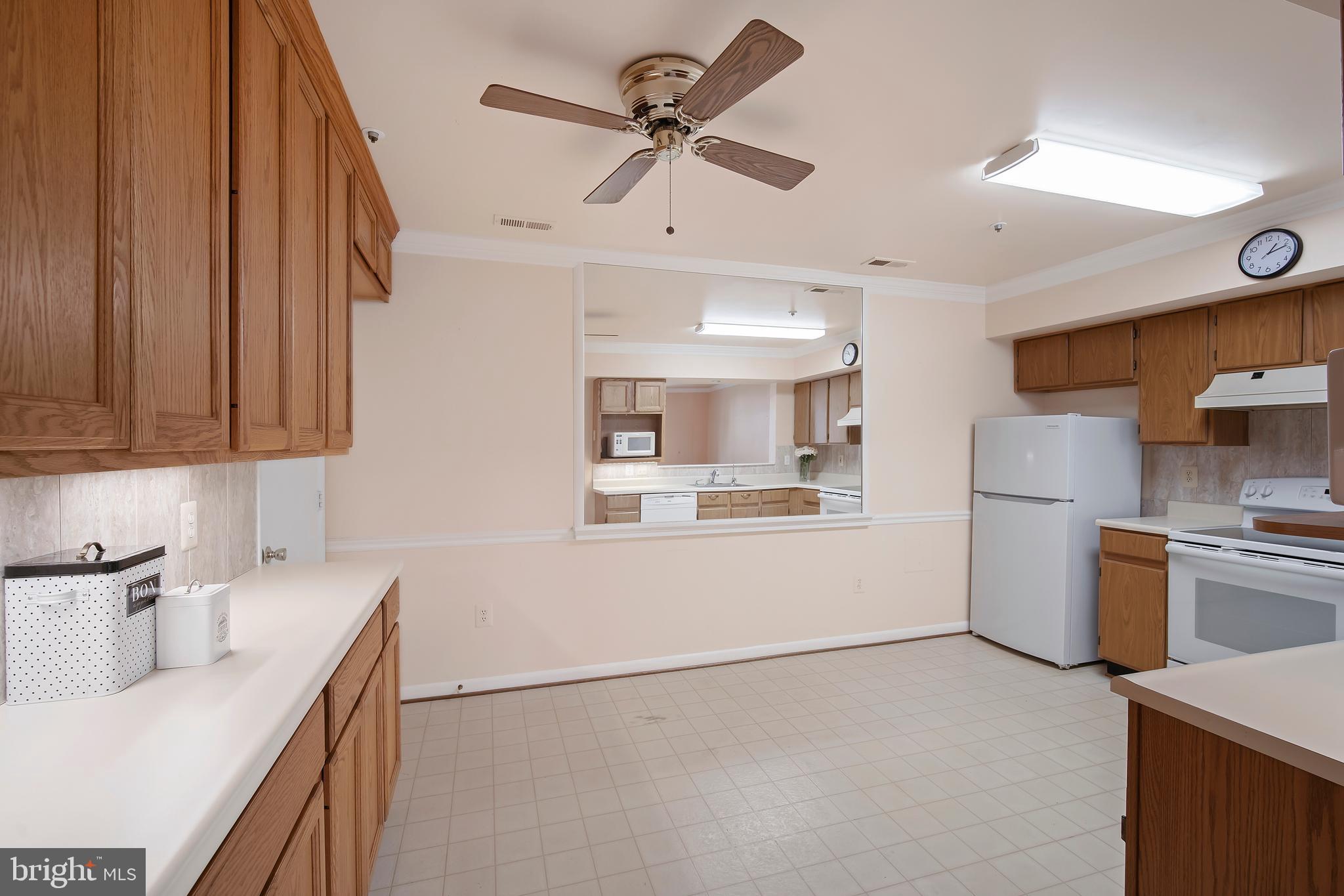 8043 Harbor Tree Way Gaithersburg, MD 20886 - Photo 11 of 23 Gallery Image 11