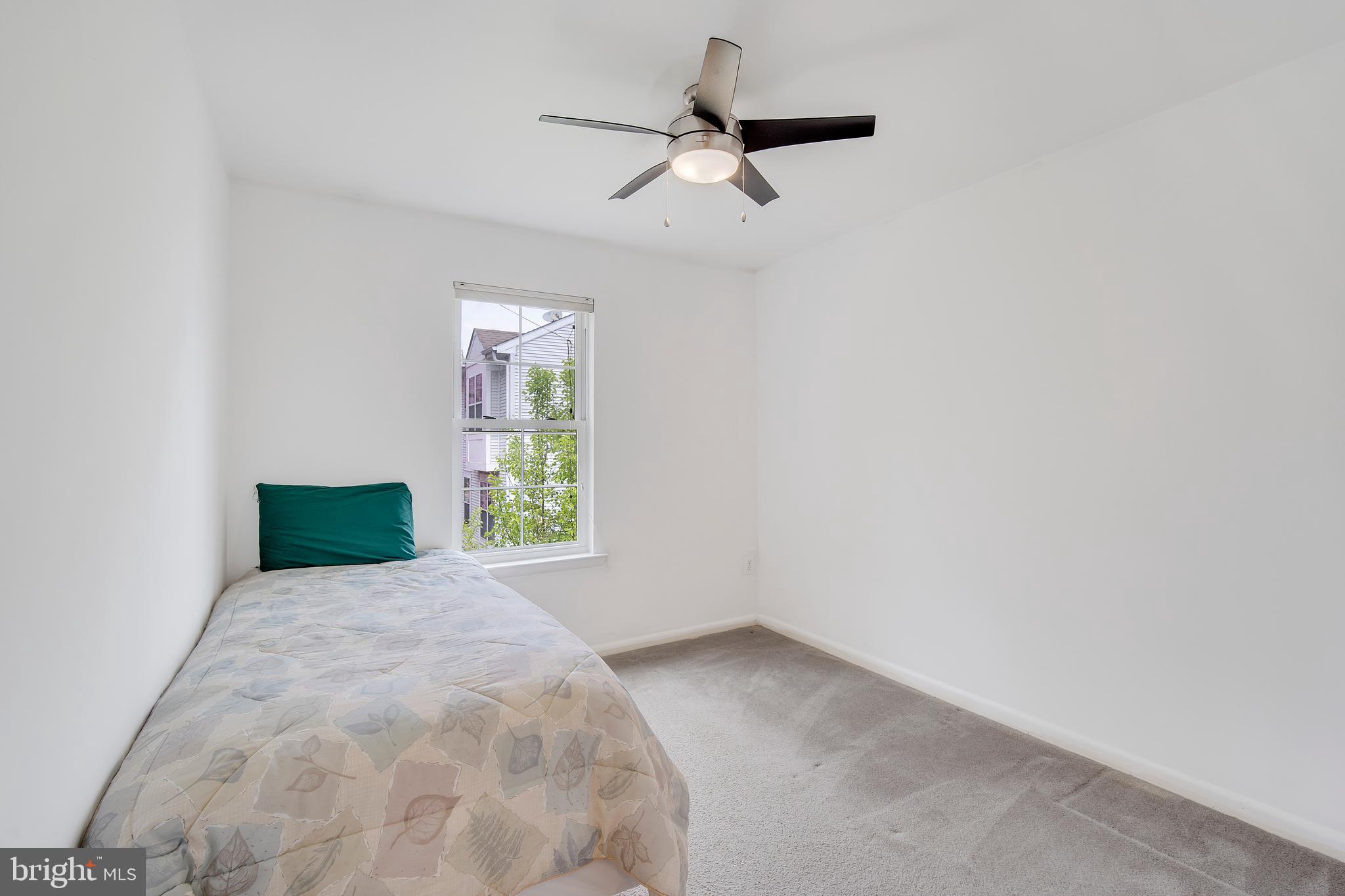8043 Harbor Tree Way Gaithersburg, MD 20886 - Photo 21 of 23 Gallery Image 21