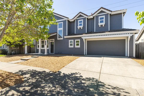 $819,000 | 1104 River Pine Circle, Petaluma, CA 94954