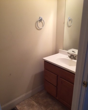 7 Fay Street Worcester, MA 01604 - Photo 11 of 12 Gallery Image 11