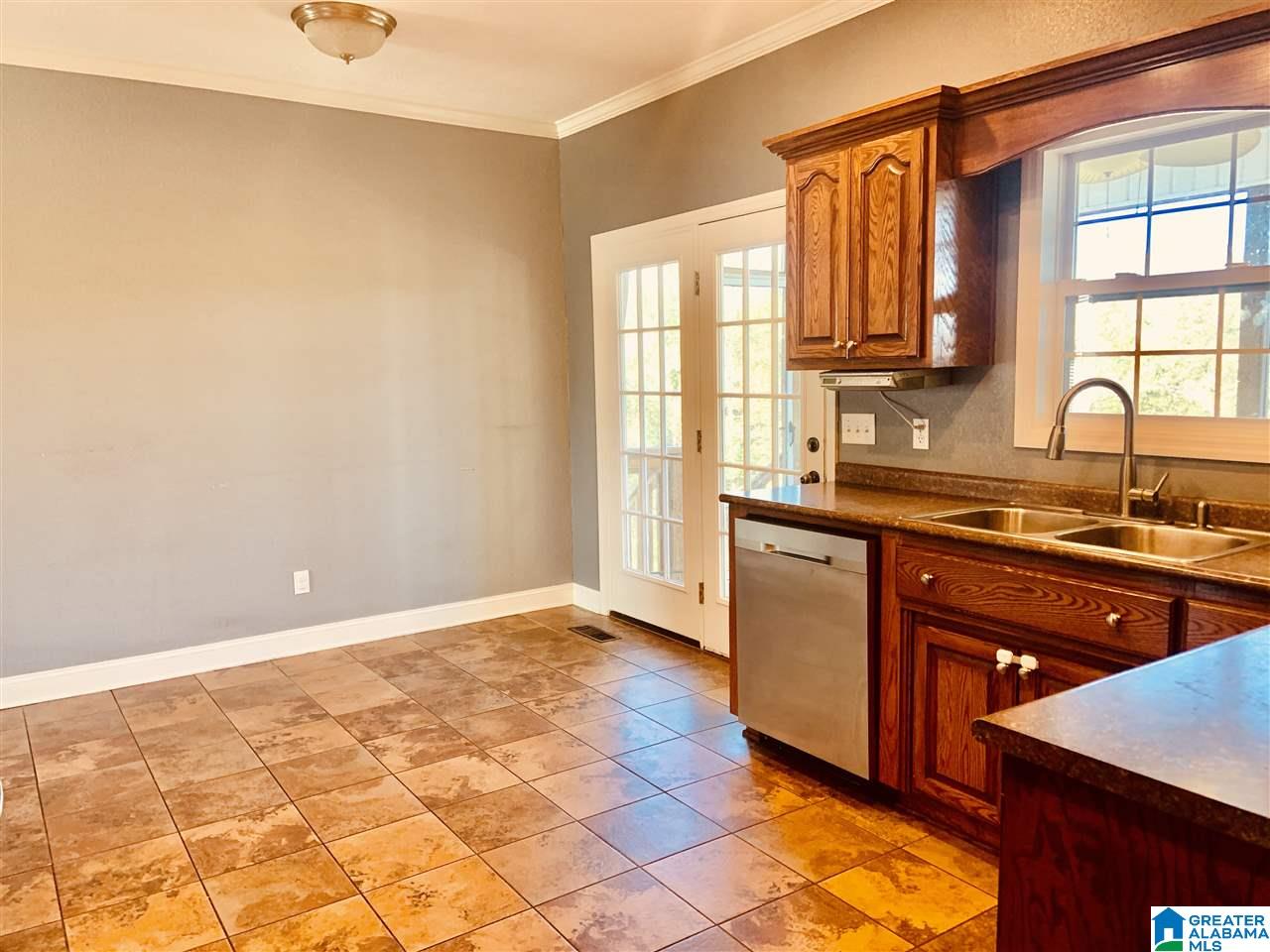 1461 Overlook Point Warrior, AL 35180 - Photo 12 of 49