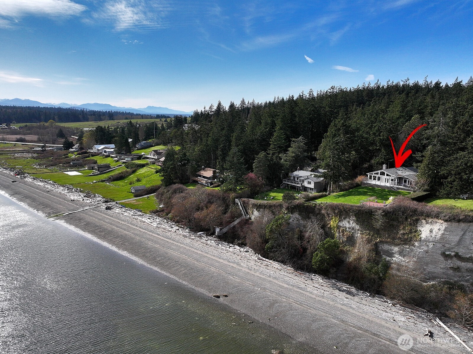 2693 North Bluff Road Greenbank, WA 98253 - Photo 33 of 40 Gallery Image 33