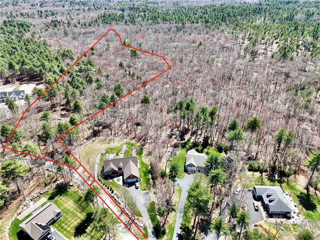44 Highland Court Exeter, RI 02822 - Photo 4 of 7 Images and virtual boundaries are an approximation and are not a legal survey and are only meant just to show approximate boundaries.