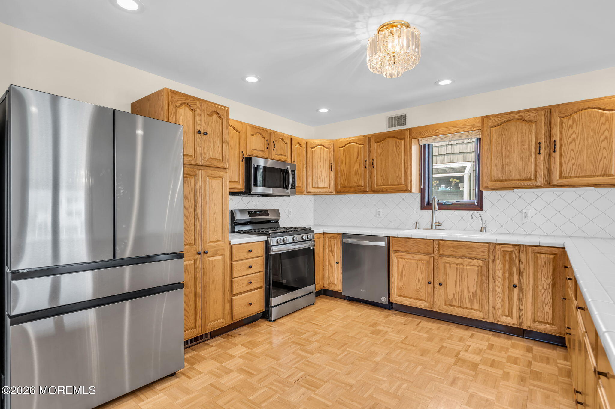 2526 Hiering Road Toms River, NJ 08753 - Photo 25 of 72 Kitchen