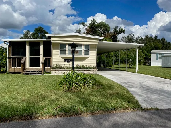 $120,000 | 921 Faith Circle East, Unit 6, Bradenton, FL 34212