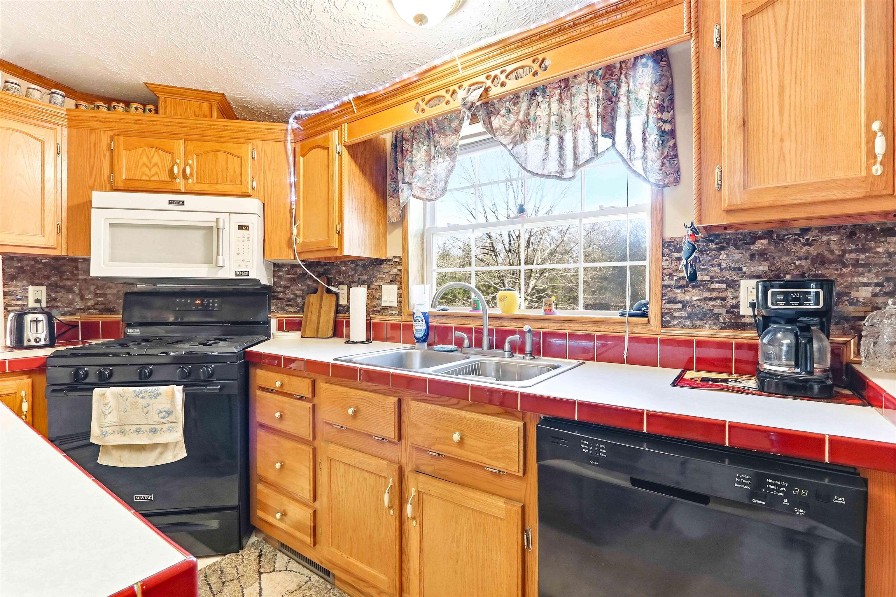 N9057 County Rd CH Westfield, WI 53964 - Photo 2 of 89