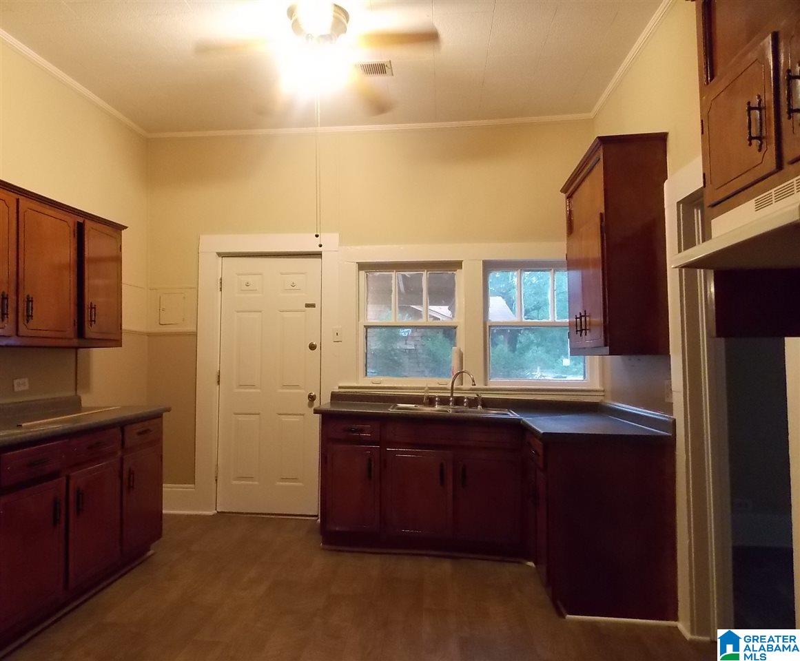 208 State Road Oneonta, AL 35121 - Photo 2 of 22