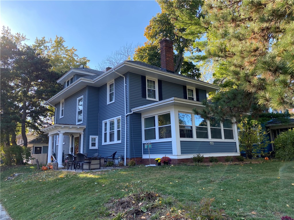 655 Beach Avenue Rochester, NY 14612 - Photo 1 of 41