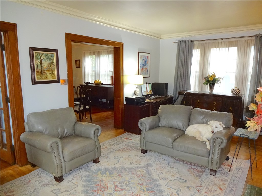 655 Beach Avenue Rochester, NY 14612 - Photo 18 of 41